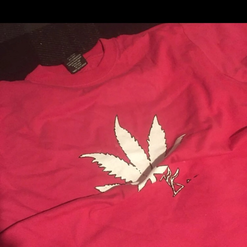 Weed leaf art t shirt made in the USA